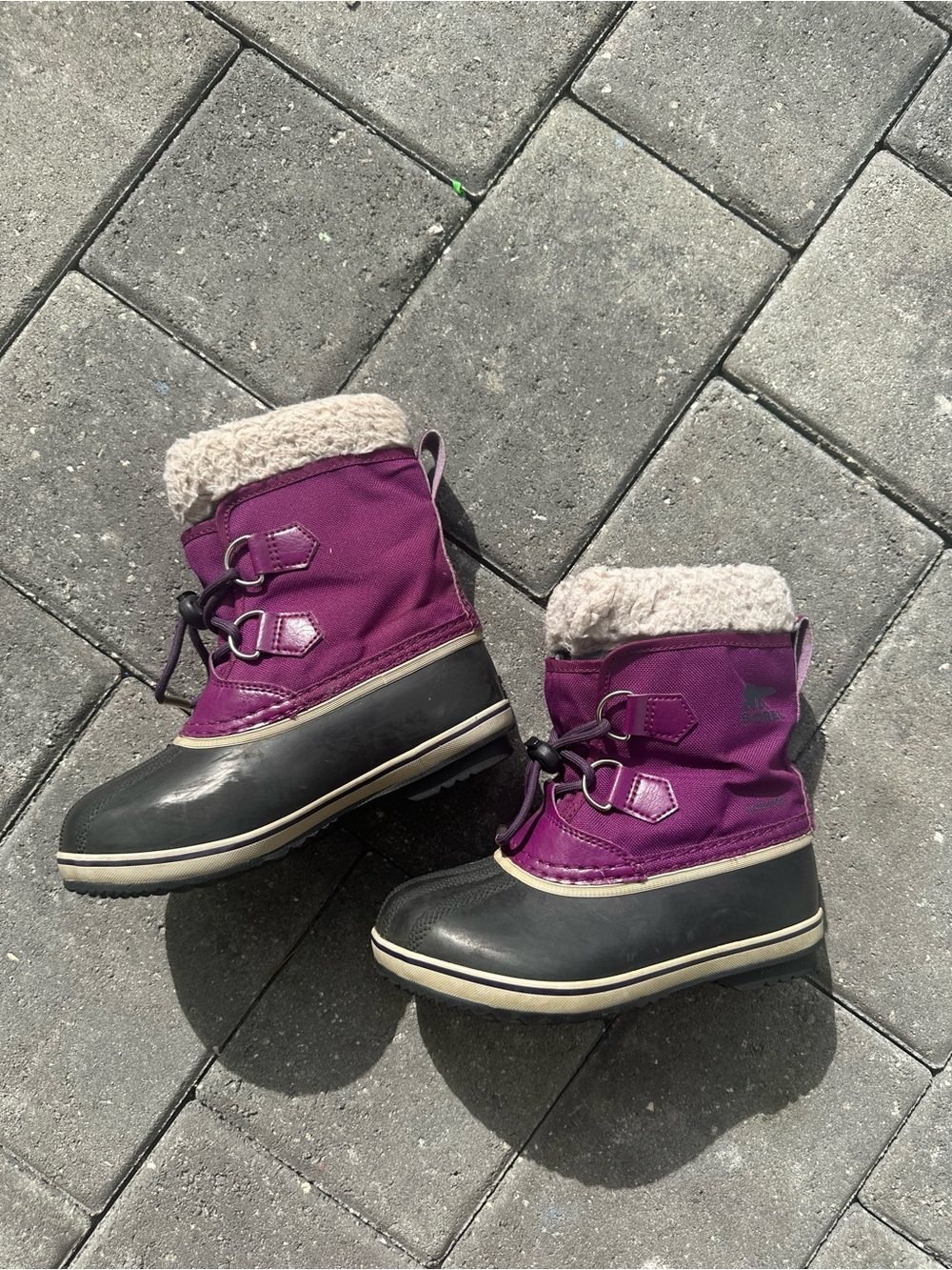 Sorel Yoot PAC Nylon Waterproof Purple Boots Wild Iris Size Youth 13 Big Kid's